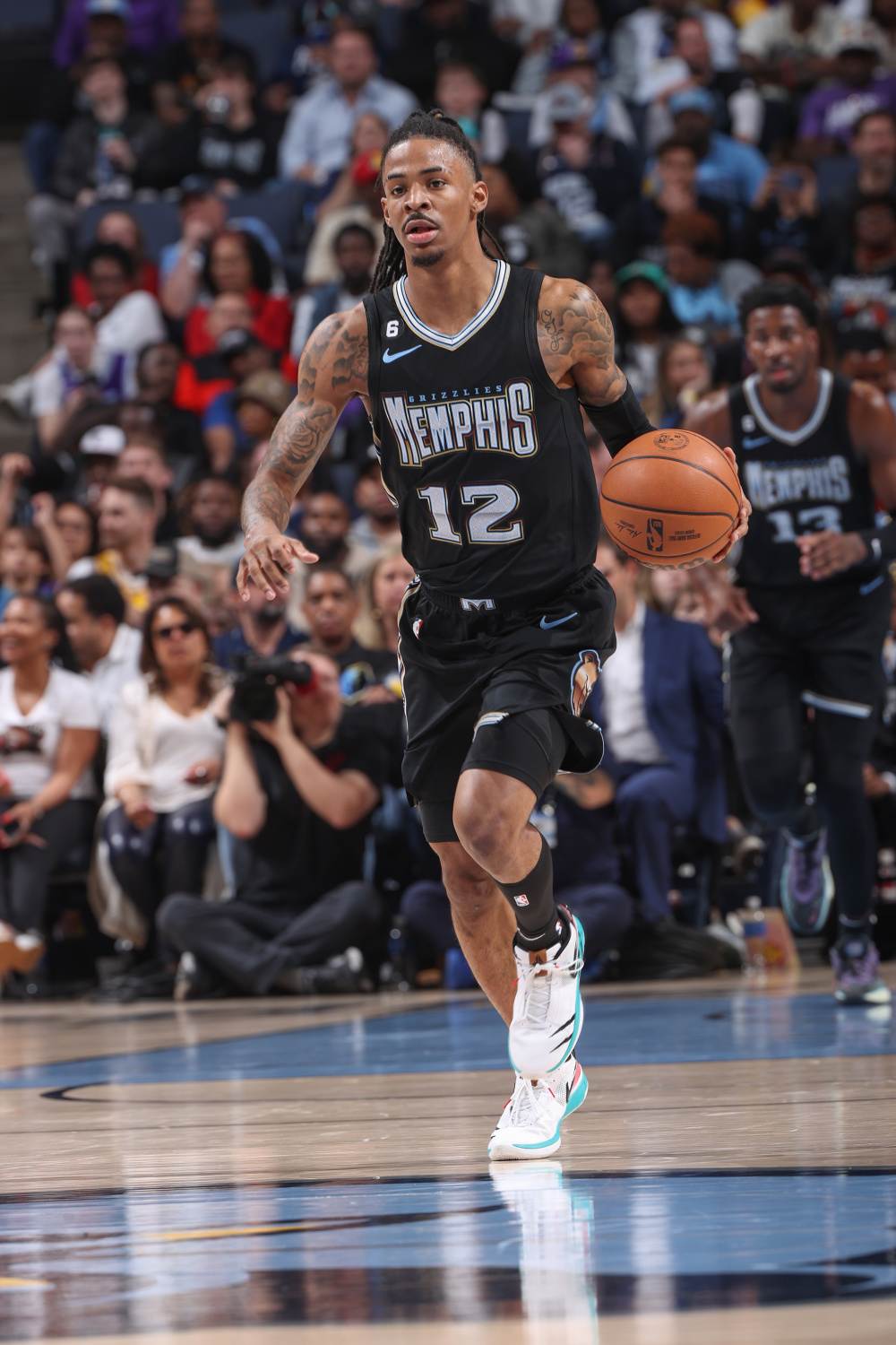 关于社区盾赛程吃紧；休斯敦火箭今晚更衣室发声；震撼外界；数据趋势出现新变化的信息