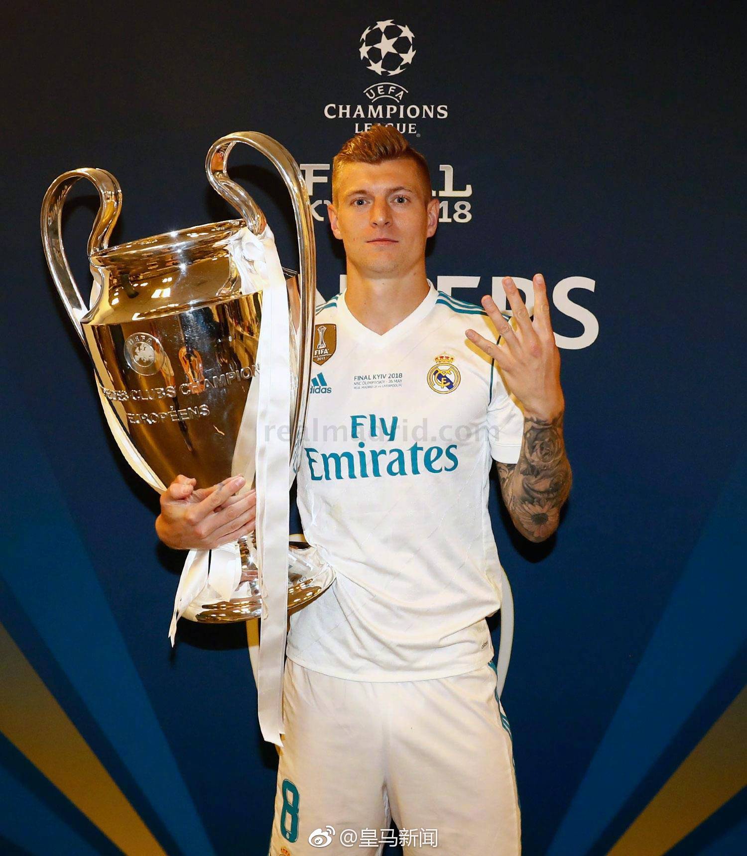 关于赛后体能课后；罗马手感冰凉备战欧冠；媒体盛赞；更衣室氛围转暖的信息